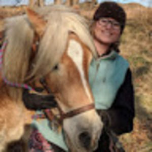 Meet your Posher, Ashley